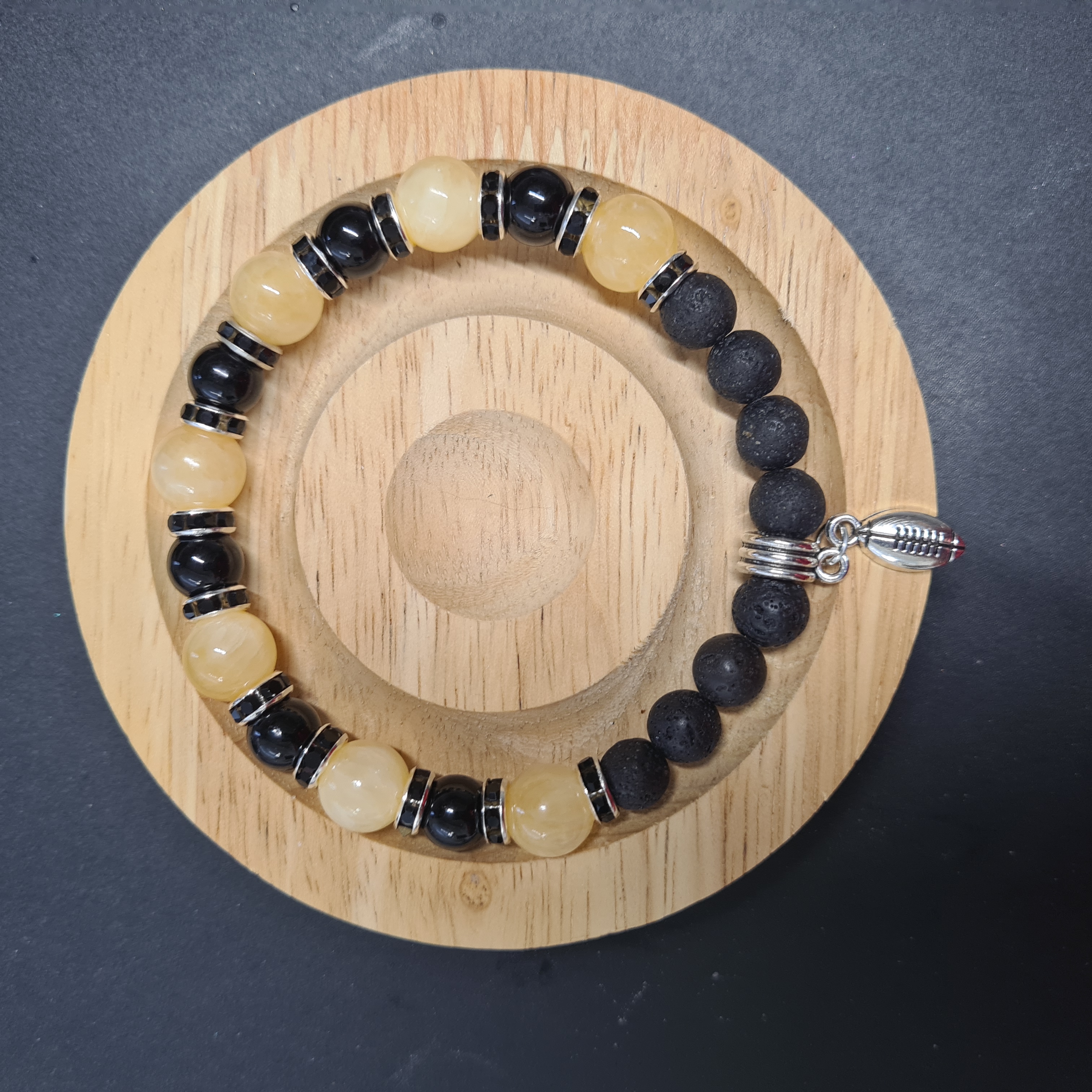Bracelet aux couleurs de votre club sportif préféréré
